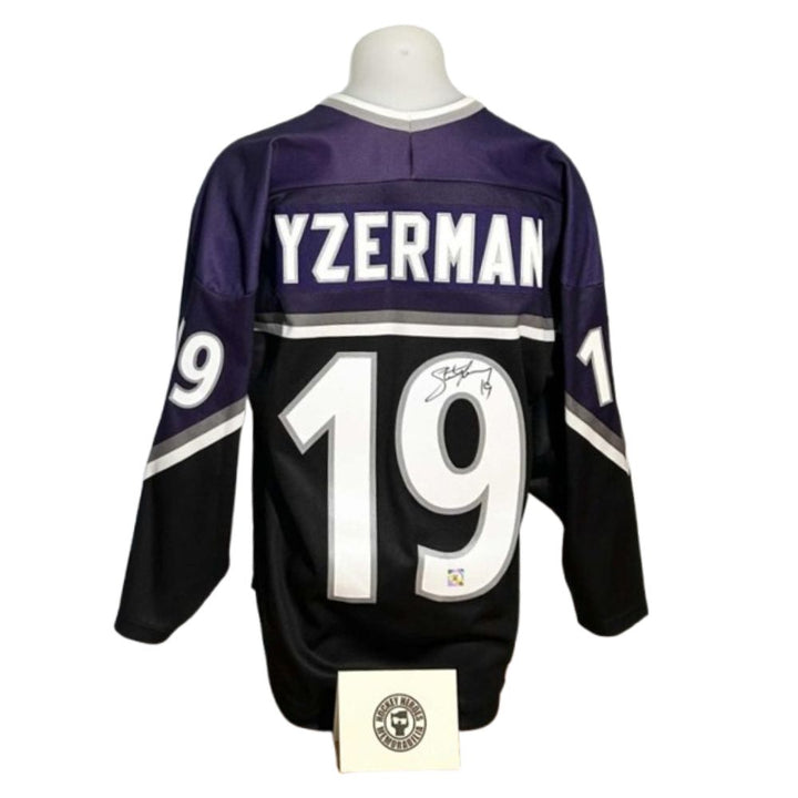 Chandail Officiel Autographié CCM - Steve Yzerman allstar