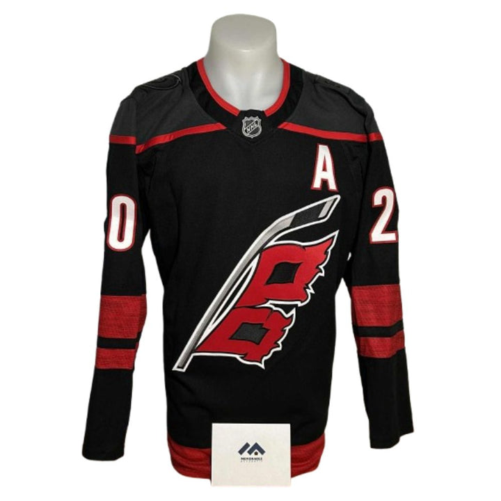 Chandail Officiel Autographié Fanatics Premium - Sebastian Aho noir