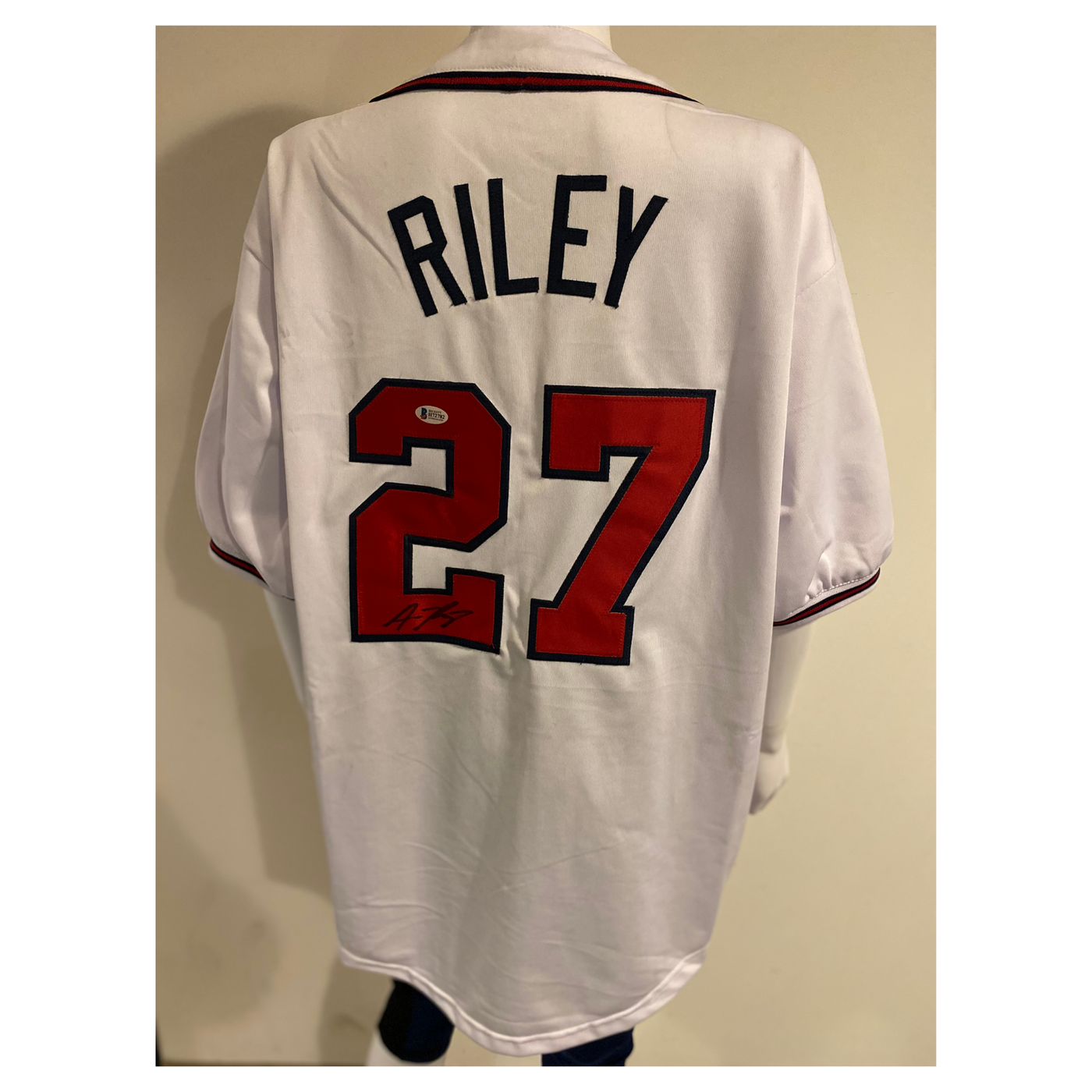 Austin Riley Jersey Authenticated by Beckett – Rémi Card Trader